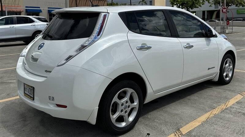 2013 Nissan LEAF SV