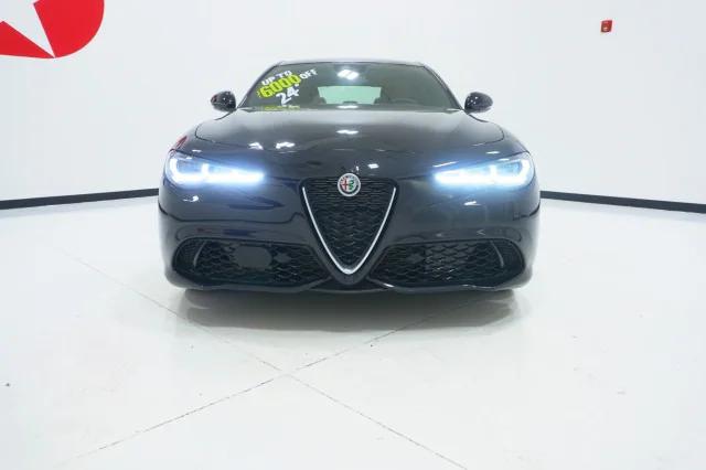 2024 Alfa Romeo Giulia GIULIA Ti RWD