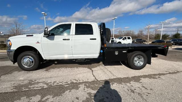 2024 RAM Ram 3500 Chassis Cab RAM 3500 TRADESMAN CREW CAB CHASSIS 4X4 60 CA