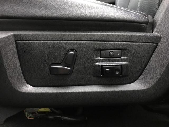2018 Ram 1500 Laramie Crew Cab 4x4 6'4" Box