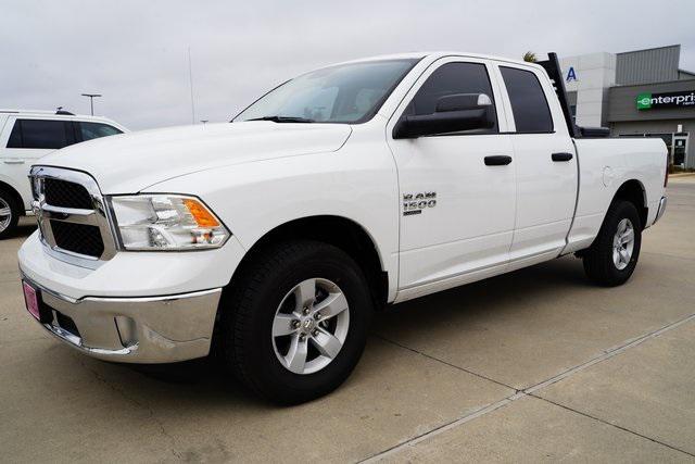 2023 RAM Ram 1500 Classic RAM 1500 CLASSIC TRADESMAN QUAD CAB 4X4 64 BOX