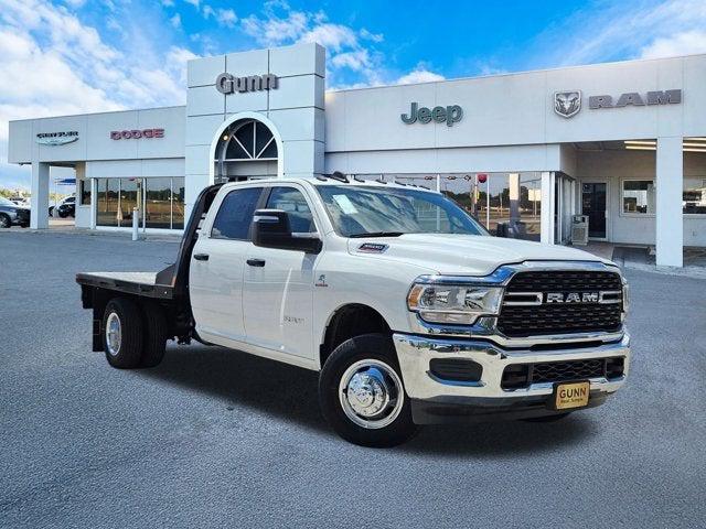 2024 RAM Ram 3500 Chassis Cab RAM 3500 SLT CREW CAB CHASSIS 4X4 60 CA