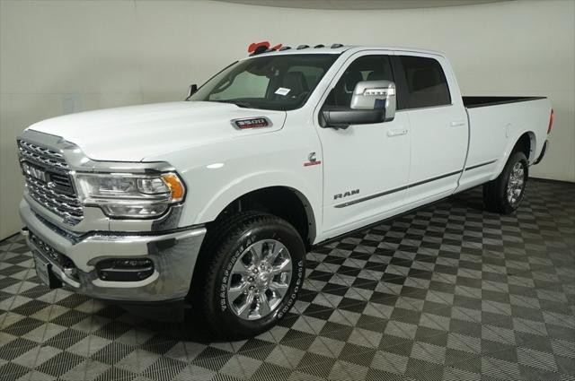 2024 RAM Ram 3500 RAM 3500 LIMITED CREW CAB 4X4 8 BOX