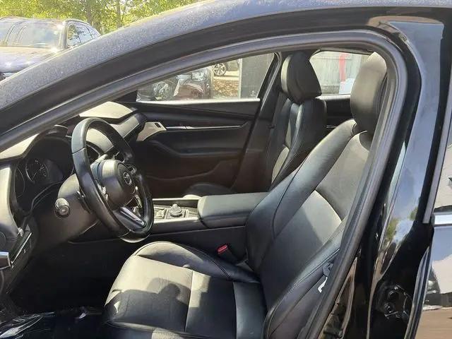2022 Mazda Mazda3 Premium