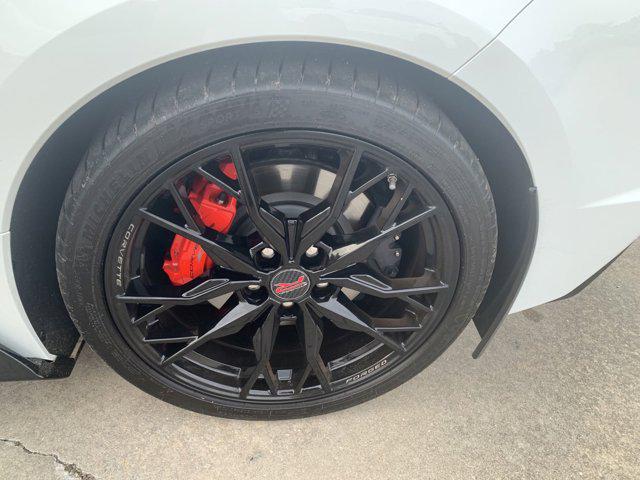 2023 Chevrolet Corvette Stingray RWD Convertible 2LT