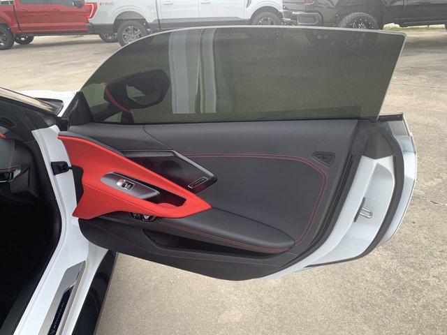 2023 Chevrolet Corvette Stingray RWD Convertible 2LT