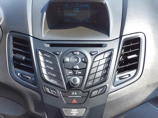 2016 Ford Fiesta SE