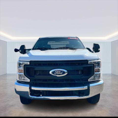 2022 Ford F-350 Chassis XL