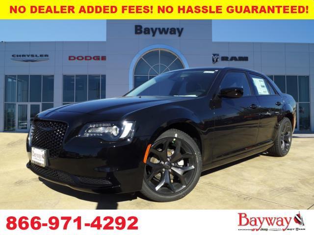 2023 Chrysler Chrysler 300 300 TOURING