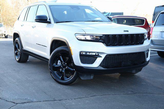2024 Jeep Grand Cherokee GRAND CHEROKEE LIMITED 4X4