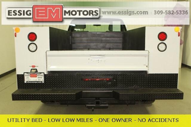 2015 Ford F-350 Chassis XL 2015 Ford F-350 Chassis XL