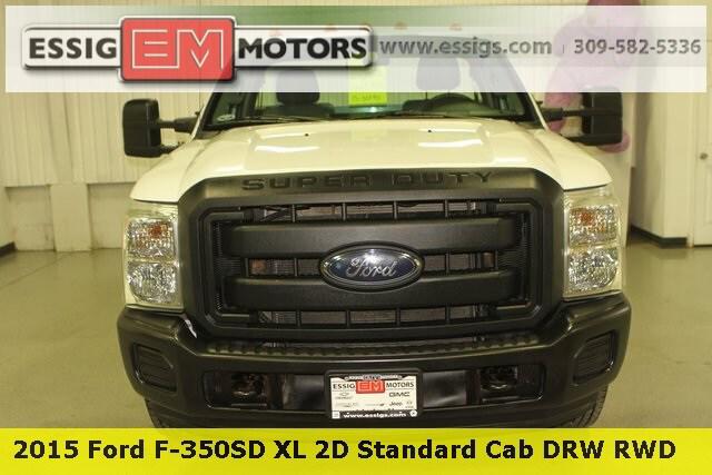 2015 Ford F-350 Chassis XL 2015 Ford F-350 Chassis XL
