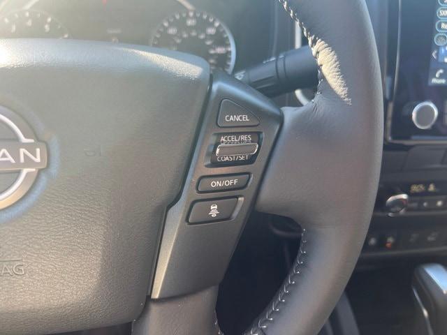 2023 Nissan Frontier Crew Cab Long Bed SV 4x4