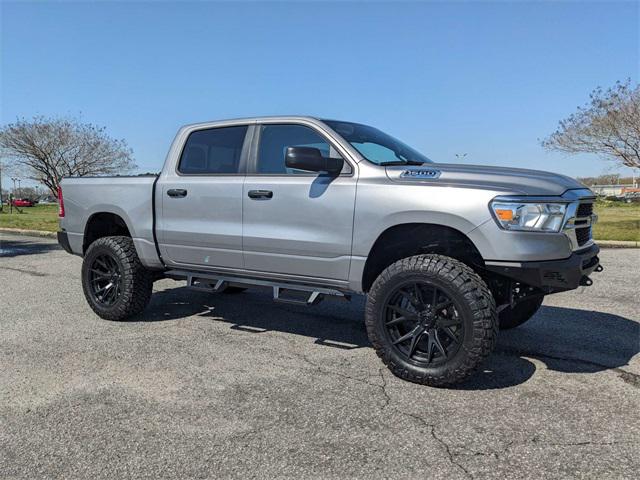 2024 RAM Ram 1500 RAM 1500 TRADESMAN CREW CAB 4X4 57 BOX