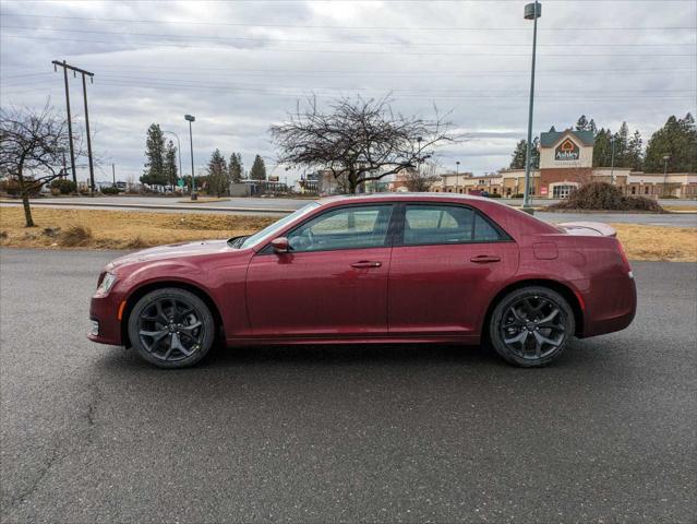 2023 Chrysler Chrysler 300 300S V8