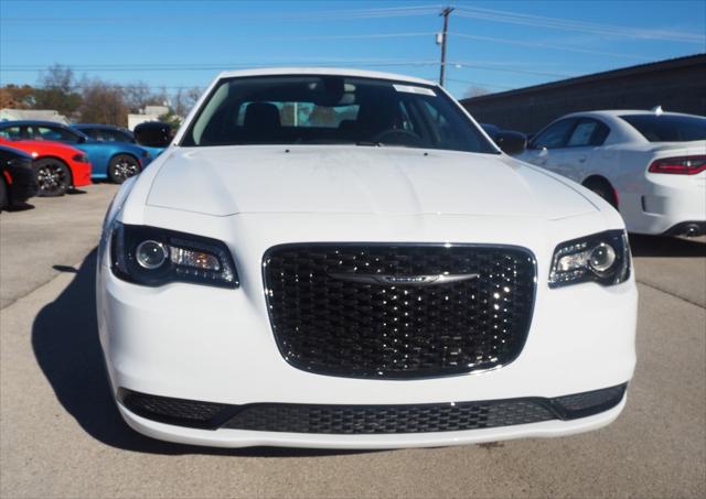 2023 Chrysler Chrysler 300 300 TOURING