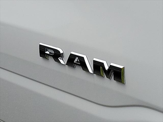 2024 RAM Ram 1500 RAM 1500 BIG HORN CREW CAB 4X4 57 BOX