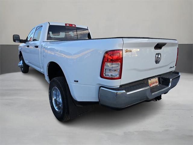 2024 RAM Ram 3500 RAM 3500 TRADESMAN CREW CAB 4X4 8 BOX