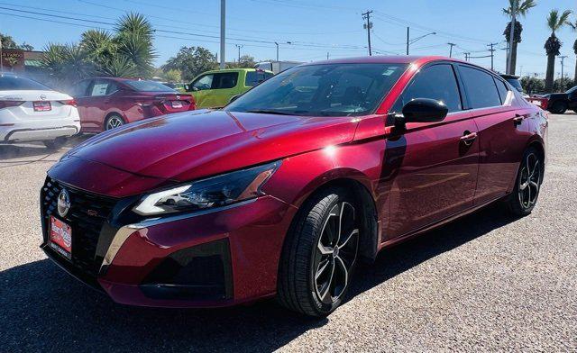 2023 Nissan Altima SR FWD 2023 Nissan Altima SR FWD