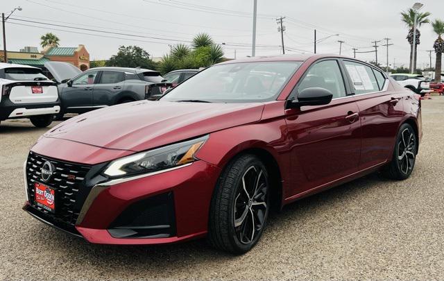 2023 Nissan Altima SR FWD