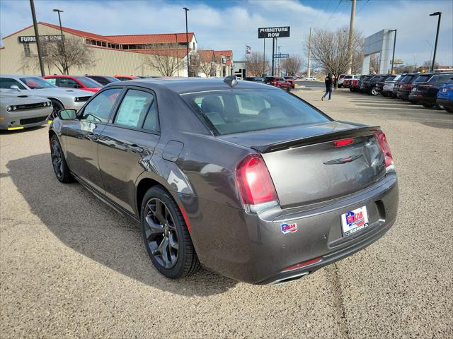 2023 Chrysler Chrysler 300 300S V8