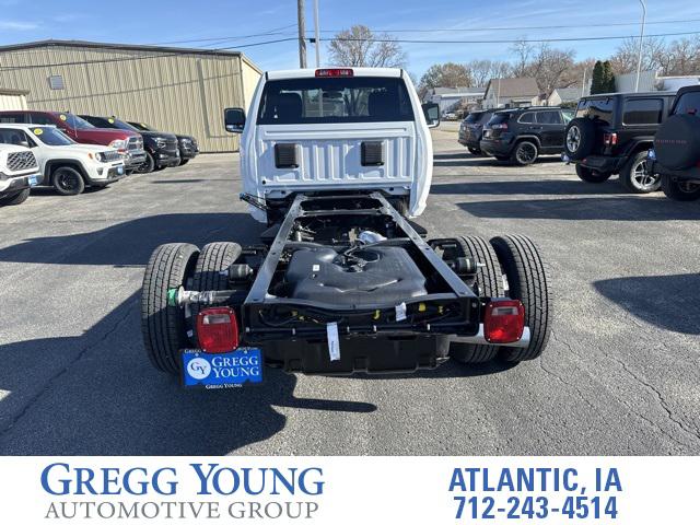 2024 Ram 3500 Tradesman/SLT