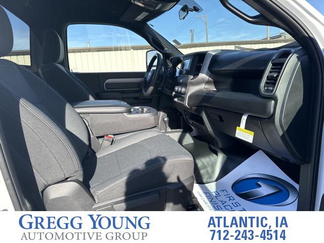 2024 Ram 3500 Tradesman/SLT