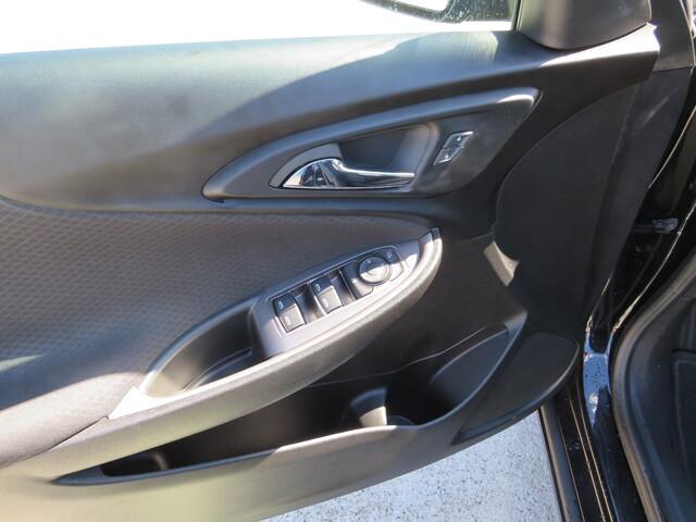 2023 Chevrolet Malibu FWD RS