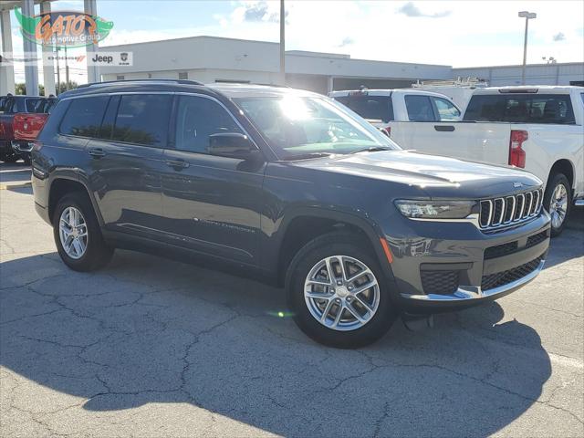 2023 Jeep Grand Cherokee L Laredo 4x4