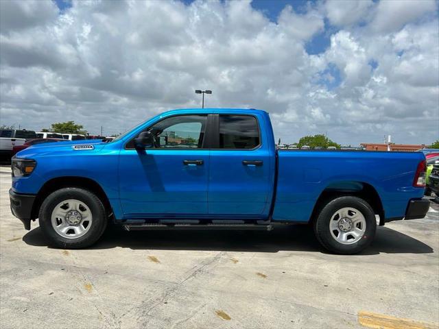 2024 RAM Ram 1500 RAM 1500 TRADESMAN QUAD CAB 4X4 64 BOX