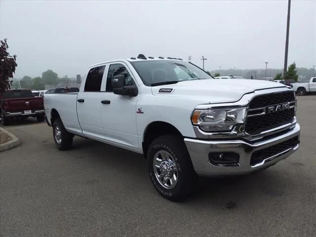 2024 RAM Ram 2500 RAM 2500 TRADESMAN CREW CAB 4X4 8 BOX