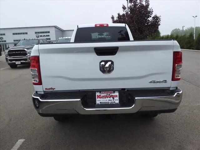 2024 RAM Ram 2500 RAM 2500 TRADESMAN CREW CAB 4X4 8 BOX