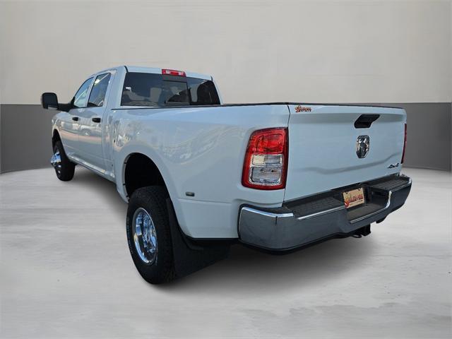 2024 RAM Ram 3500 RAM 3500 TRADESMAN CREW CAB 4X4 8 BOX