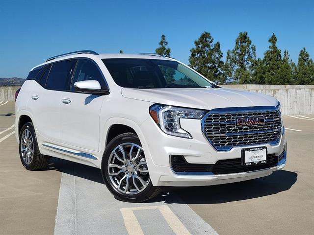 2024 GMC Terrain AWD Denali 34