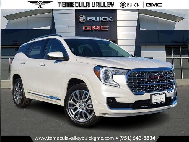 2024 GMC Terrain AWD Denali 1