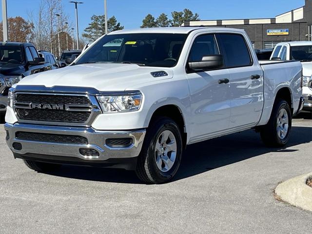 2024 RAM Ram 1500 RAM 1500 TRADESMAN CREW CAB 4X4 57 BOX