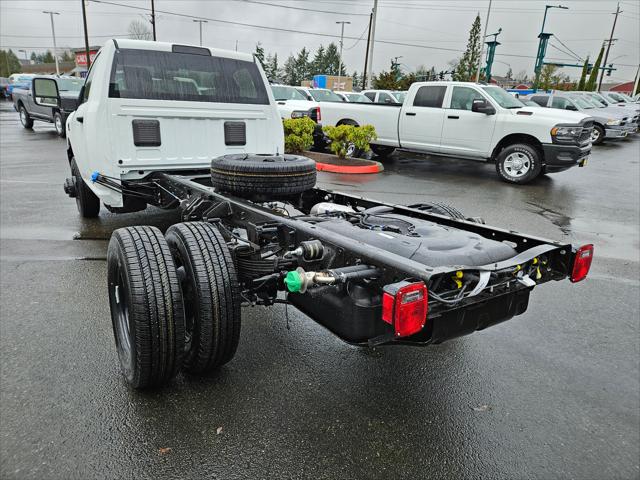 2024 RAM Ram 3500 Chassis Cab RAM 3500 TRADESMAN CHASSIS REGULAR CAB 4X2 84 CA