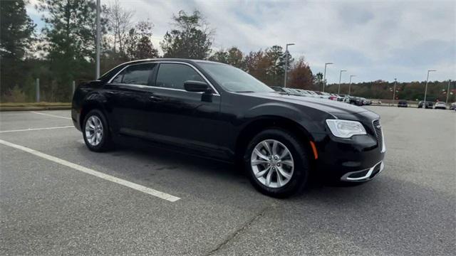 2023 Chrysler Chrysler 300 300 TOURING