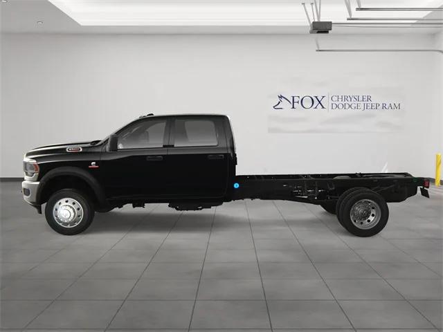 2024 RAM Ram 5500 Chassis Cab RAM 5500 TRADESMAN CHASSIS CREW CAB 4X2 84 CA
