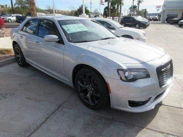 2023 Chrysler Chrysler 300 300 TOURING L RWD