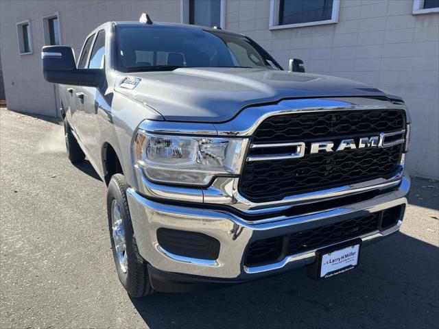 2024 RAM Ram 2500 RAM 2500 TRADESMAN CREW CAB 4X4 8 BOX