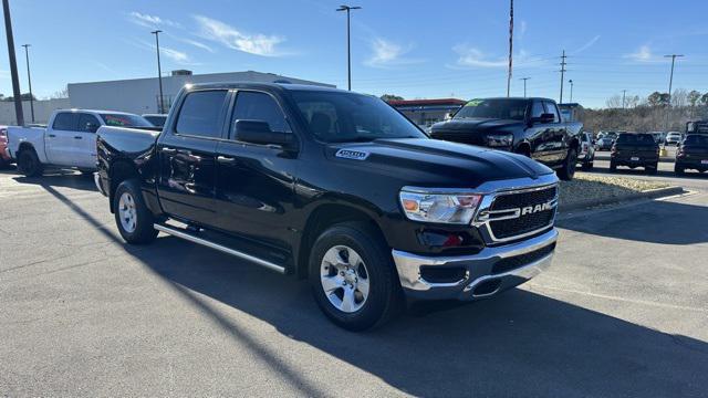 2024 RAM Ram 1500 RAM 1500 TRADESMAN CREW CAB 4X4 57 BOX