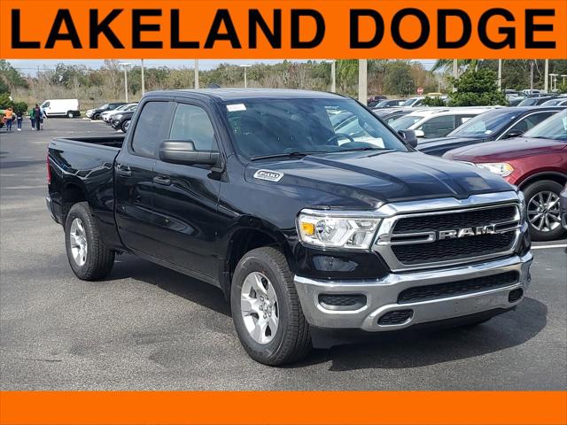 2024 RAM Ram 1500 RAM 1500 TRADESMAN QUAD CAB 4X4 64 BOX