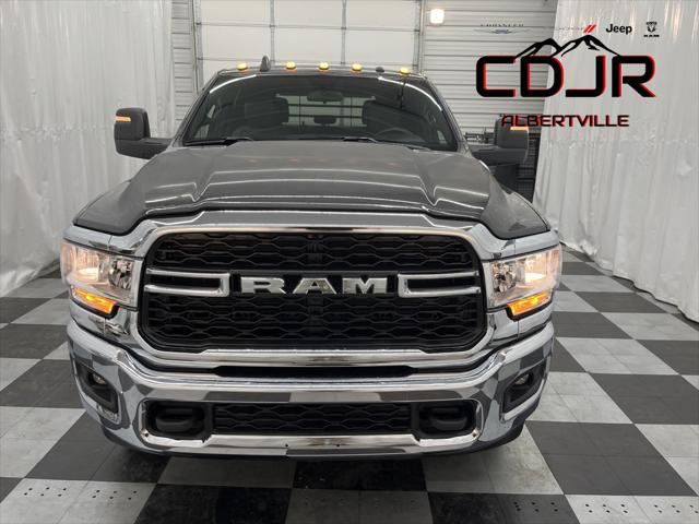 2024 RAM Ram 3500 Chassis Cab RAM 3500 TRADESMAN CREW CAB CHASSIS 4X4 60 CA