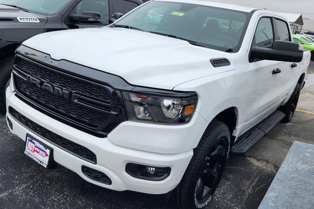 2024 RAM Ram 1500 RAM 1500 TRADESMAN CREW CAB 4X4 57 BOX