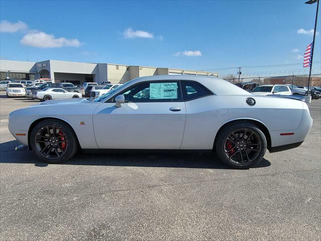 2023 Dodge Challenger CHALLENGER R/T SCAT PACK