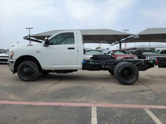 2024 RAM Ram 3500 Chassis Cab RAM 3500 TRADESMAN CHASSIS REGULAR CAB 4X4 60 CA