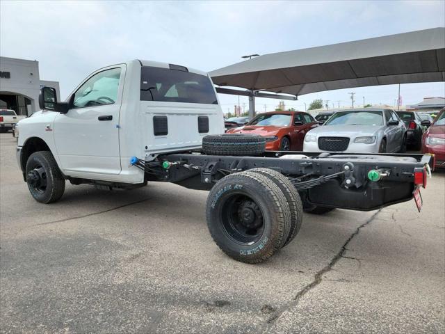 2024 RAM Ram 3500 Chassis Cab RAM 3500 TRADESMAN CHASSIS REGULAR CAB 4X4 60 CA