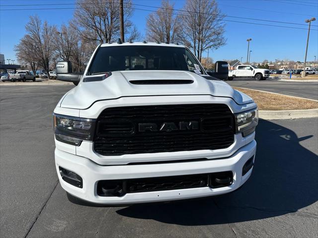 2024 RAM Ram 3500 RAM 3500 LIMITED CREW CAB 4X4 8 BOX