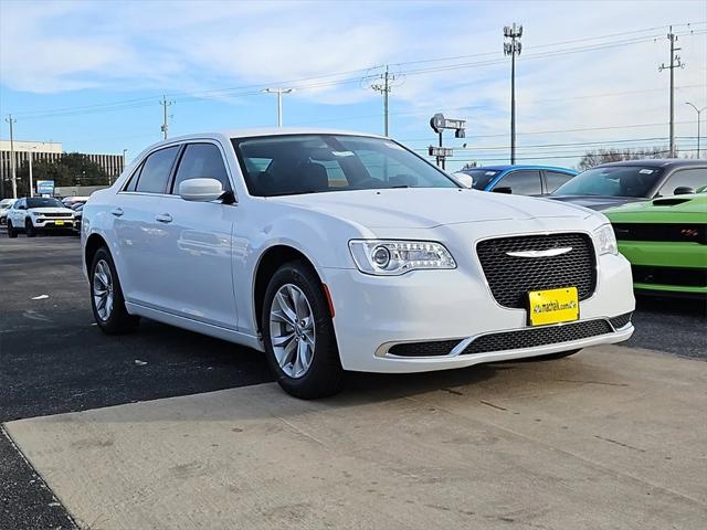 2023 Chrysler Chrysler 300 300 TOURING